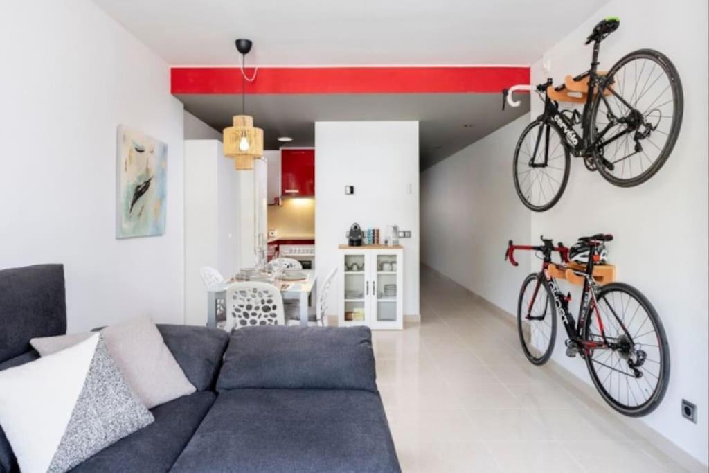 Acogedor Apartamento Cerca Del Casco Antiguo Χιρόνα Εξωτερικό φωτογραφία