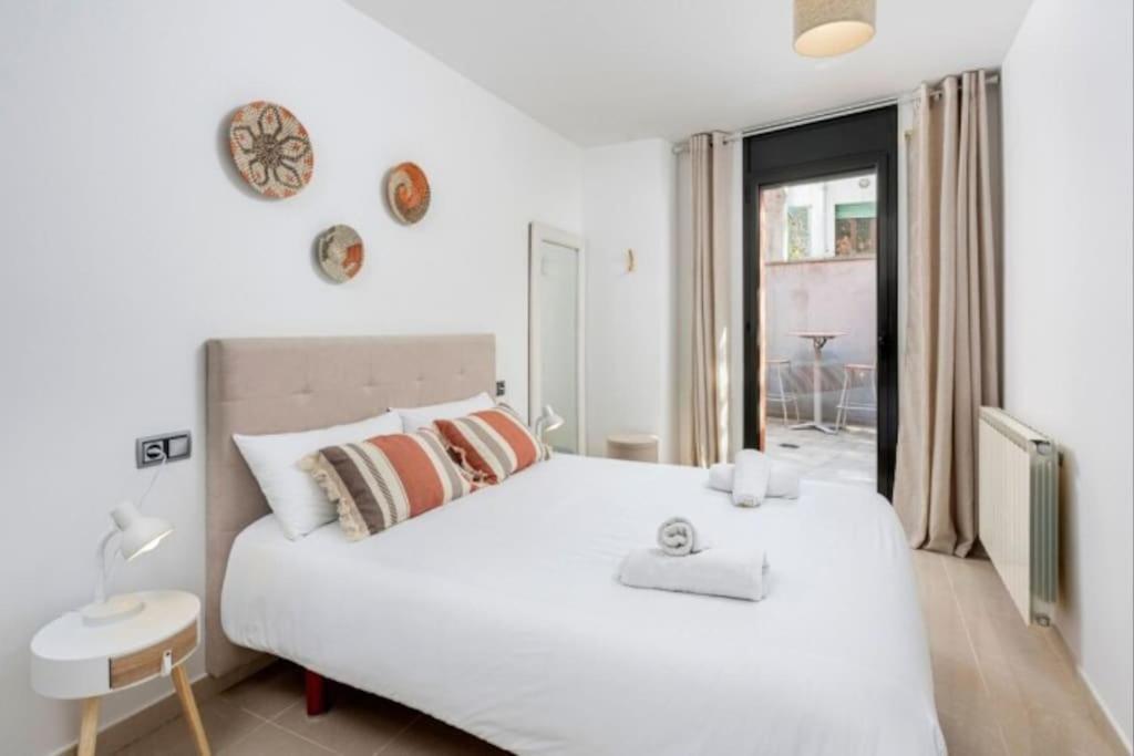 Acogedor Apartamento Cerca Del Casco Antiguo Χιρόνα Εξωτερικό φωτογραφία