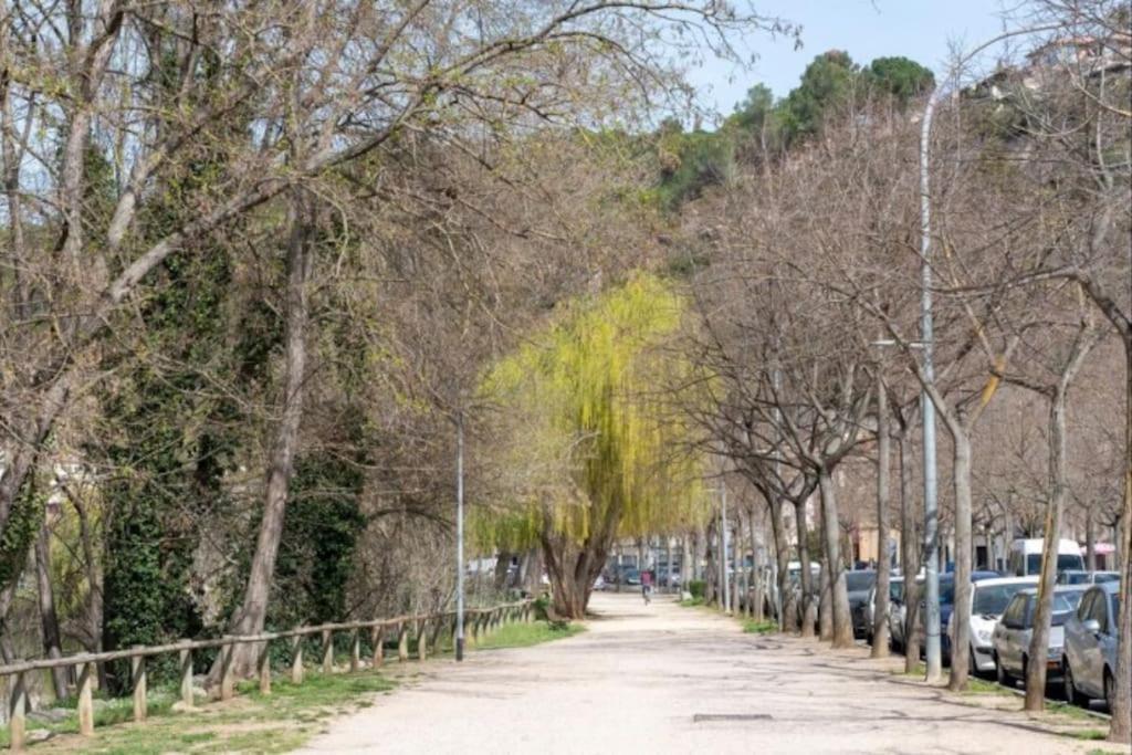 Acogedor Apartamento Cerca Del Casco Antiguo Χιρόνα Εξωτερικό φωτογραφία